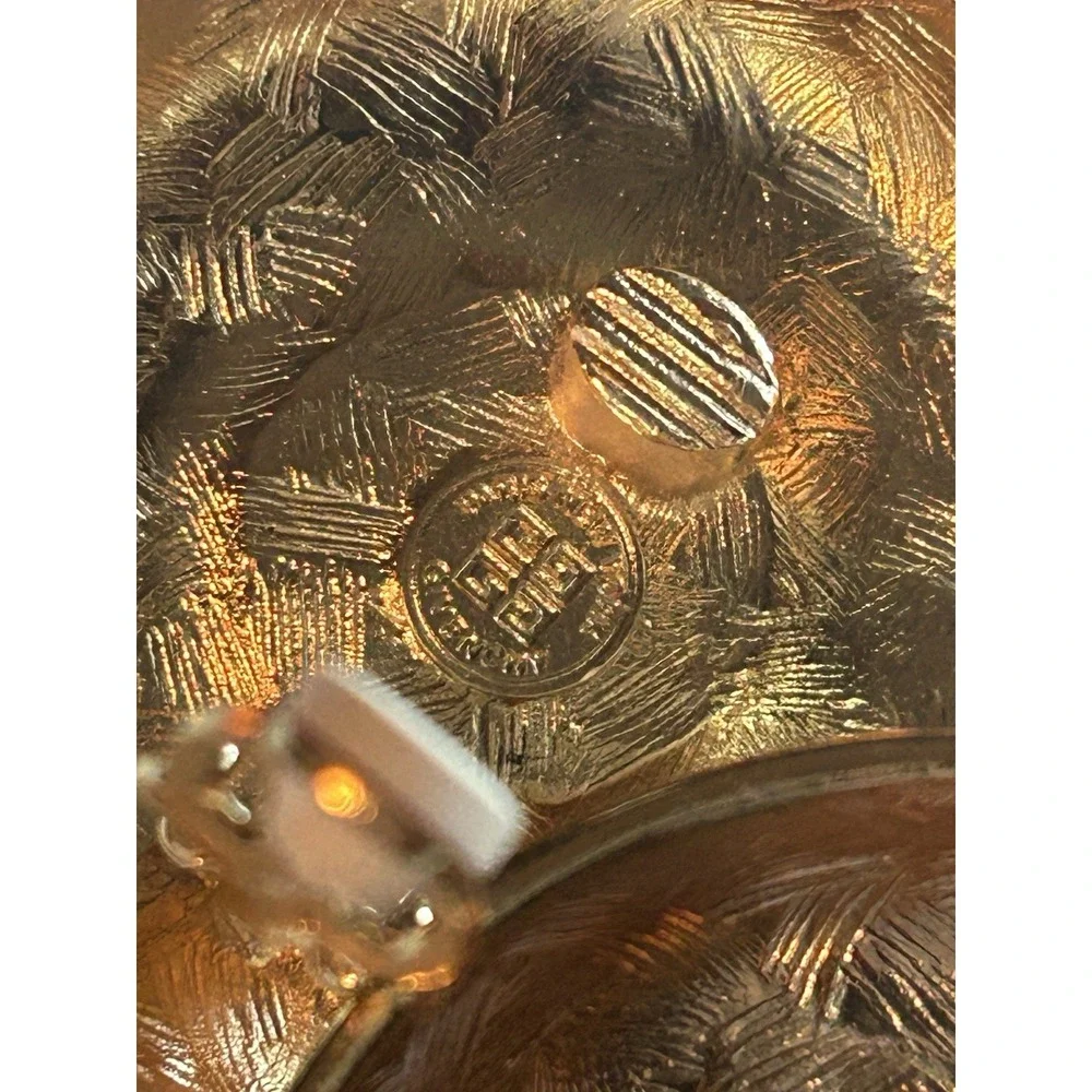 GIVENCHY Signed  Faux Pearl Ivory Enamel Gold Plated Statement Earrings C: 1980s - Picture 4 of 14